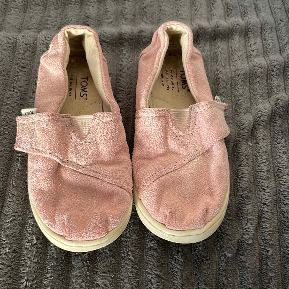 Toms light pink slip-one toddler size 9